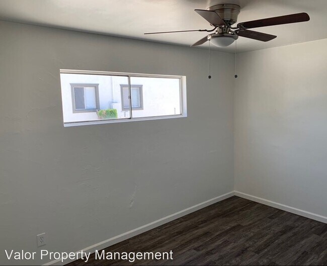Building Photo - 441-449 Claydelle Ave