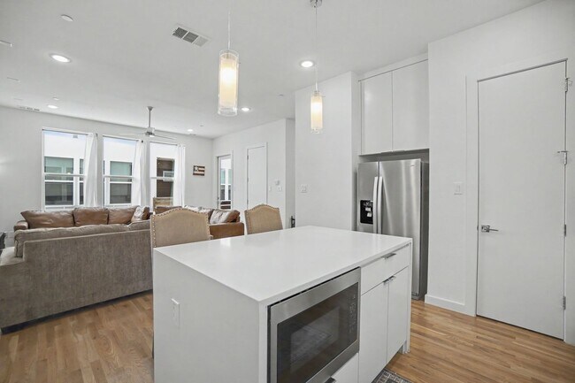 Foto del edificio - 1510 N Washington Ave