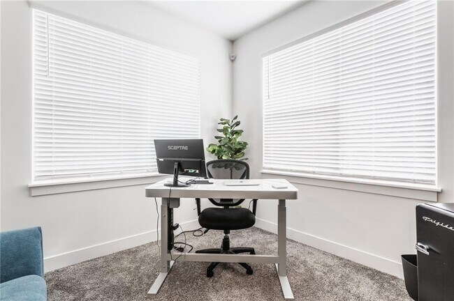 Foto del edificio - 1537 Tannery Way