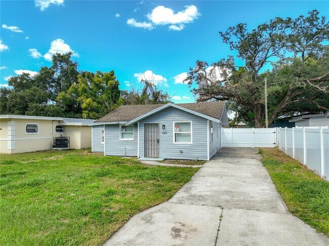 Foto del edificio - 1329 30th St