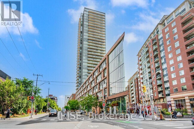 Building Photo - 33 Mill St