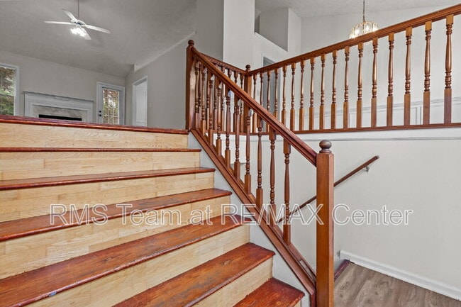 Building Photo - 4225 Hopkins Bluff Way