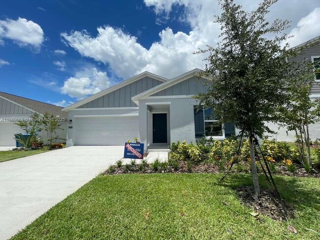 Building Photo - 2514 McKinley Dr