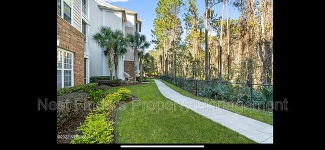 Building Photo - 11251 Campfield Dr