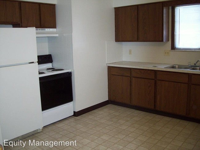 Building Photo - 8154 Stadler Ave