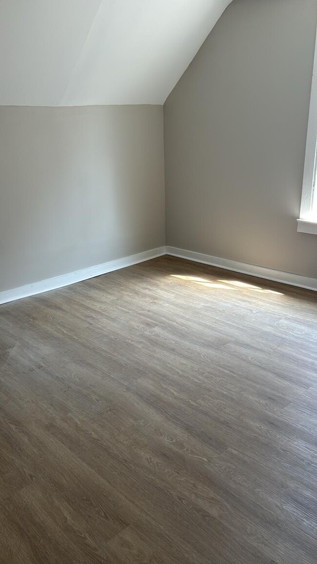 Foto del edificio - 606 W North St