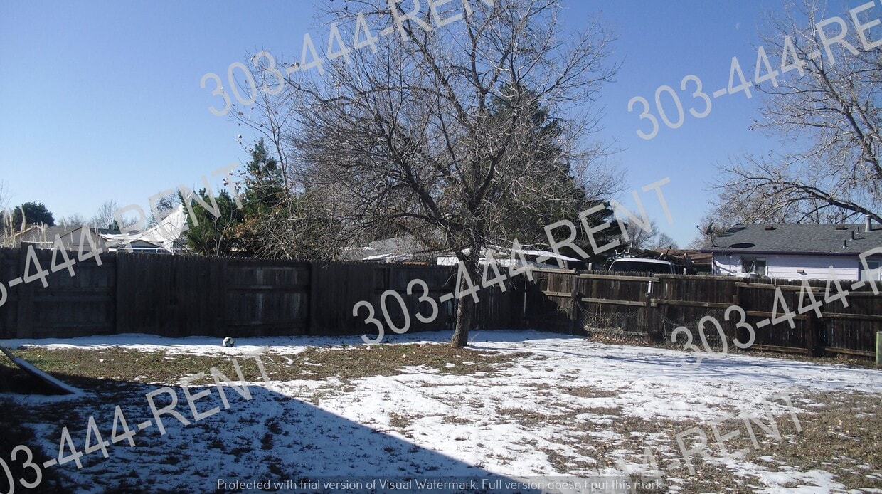 Building Photo - 3 Bedroom Ranch Home in Montbello