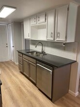 Building Photo - 8812 Clearbrook Trail