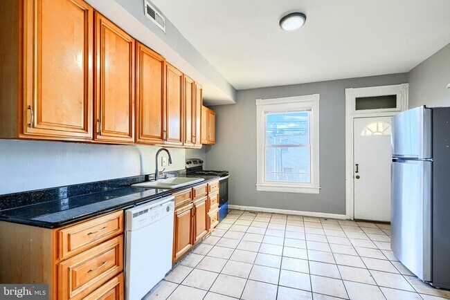 Foto del edificio - 424 N Linwood Ave