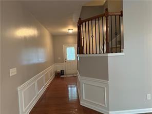 Building Photo - 2090 Deptford Dr