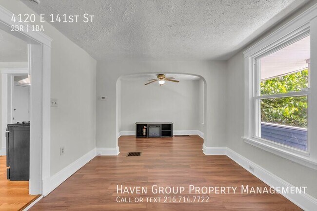 Building Photo - 4120 E 141st St