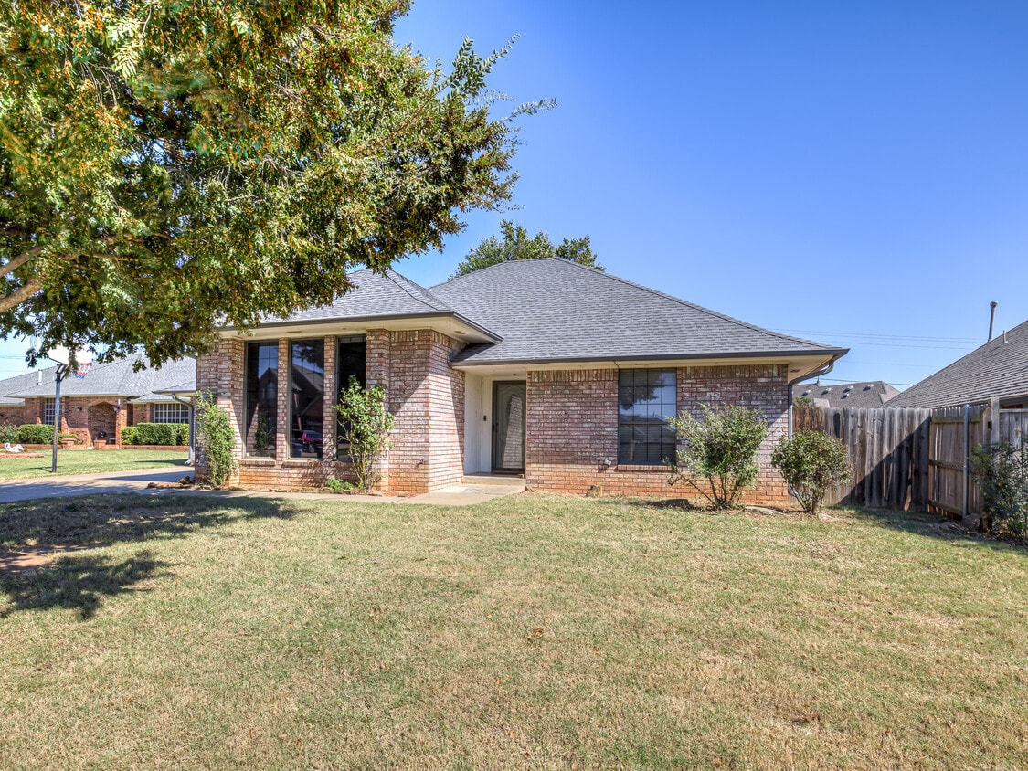 Photo - 11208 Kingsgate Terrace (Oklahoma City, OK)