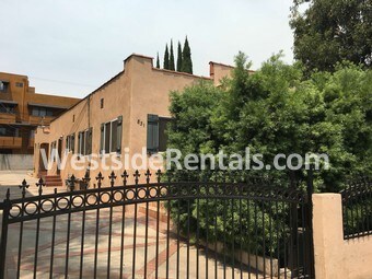 Foto principal - 831 Wilcox Ave