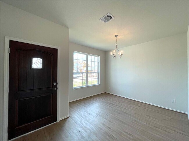 Building Photo - 3211 Aster Mdw Wy