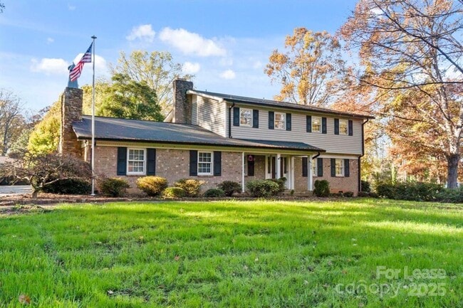 Photo - 4 Bedroom 2.5 Bath Home In Conover! Tours available starting March 1st!
