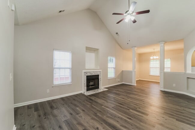 Building Photo - 3624 Joel Turner Dr