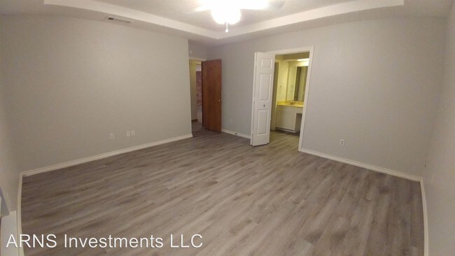 Building Photo - 3 br, 2 bath House - 2035 Teton Pl #A