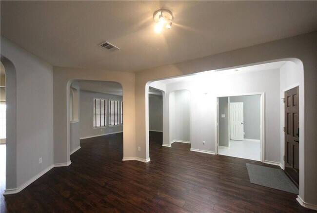 Building Photo - 2519 Midnight Star Dr