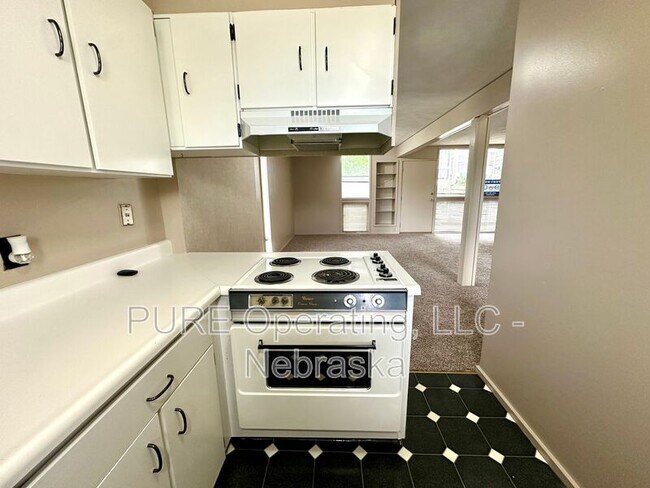 Foto del edificio - 1631 N 109th Plaza