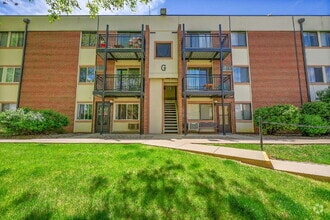 Building Photo - 5995 W Hampden Ave