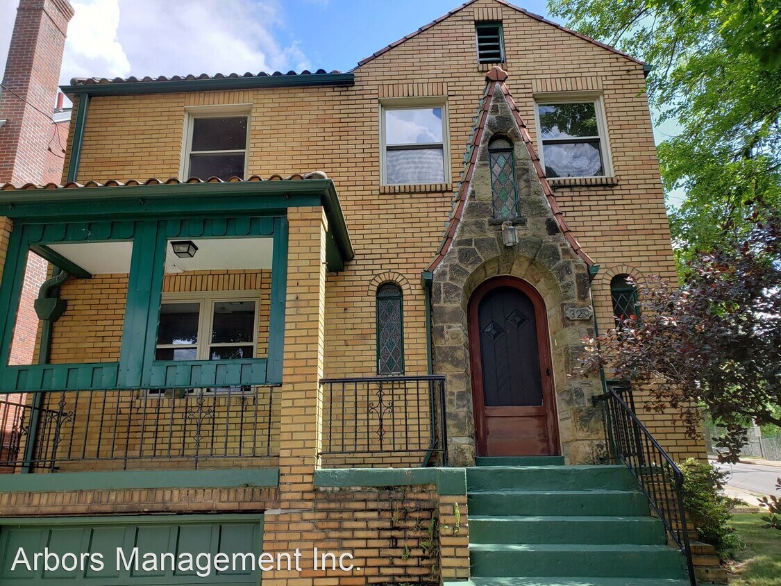 Primary Photo - 3 br, 1 bath House - 329 DELL AVENUE