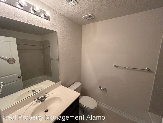 Foto del edificio - 3 br, 2 bath House - 9643 Salers Springs