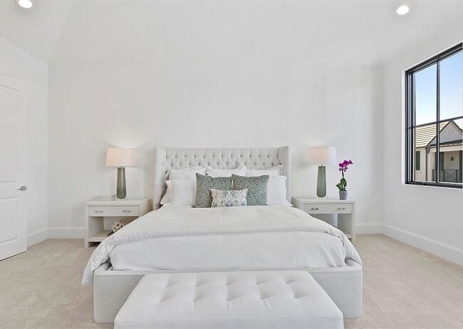 Foto del edificio - 5270 Town and Country Blvd