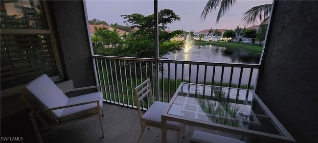 Foto del edificio - 8561 Violeta St