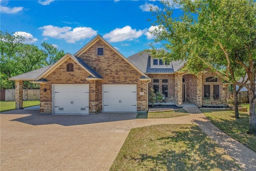 Photo - 15701 Timber Creek Lane Unit