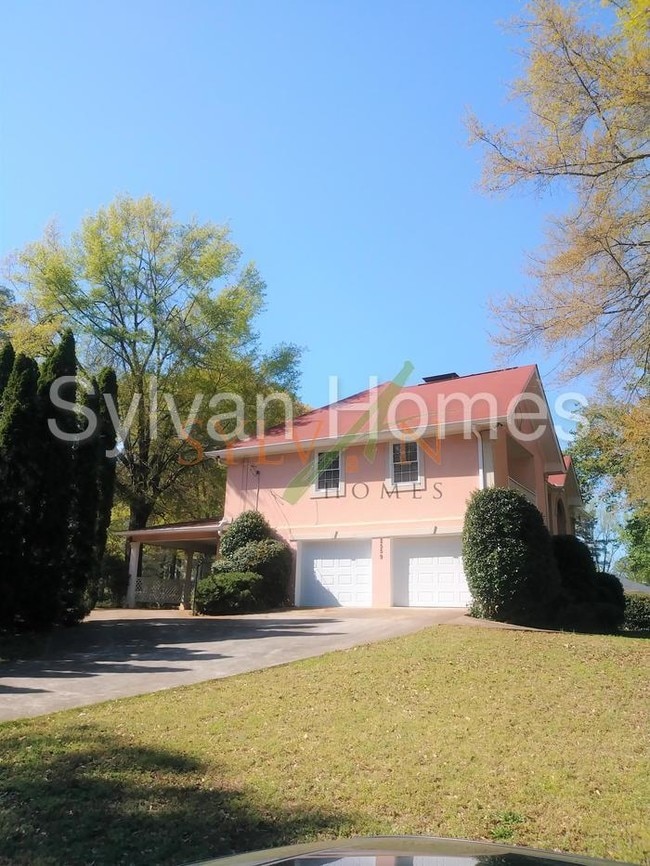 Building Photo - 2559 Bryan Cir