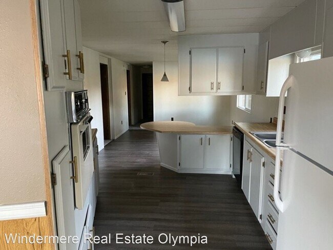 Building Photo - 2 br, 2 bath House - 14928-A Cedarwood DR SE