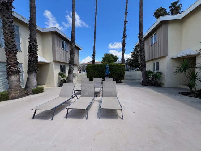 Foto del edificio - 4475 Murietta Ave