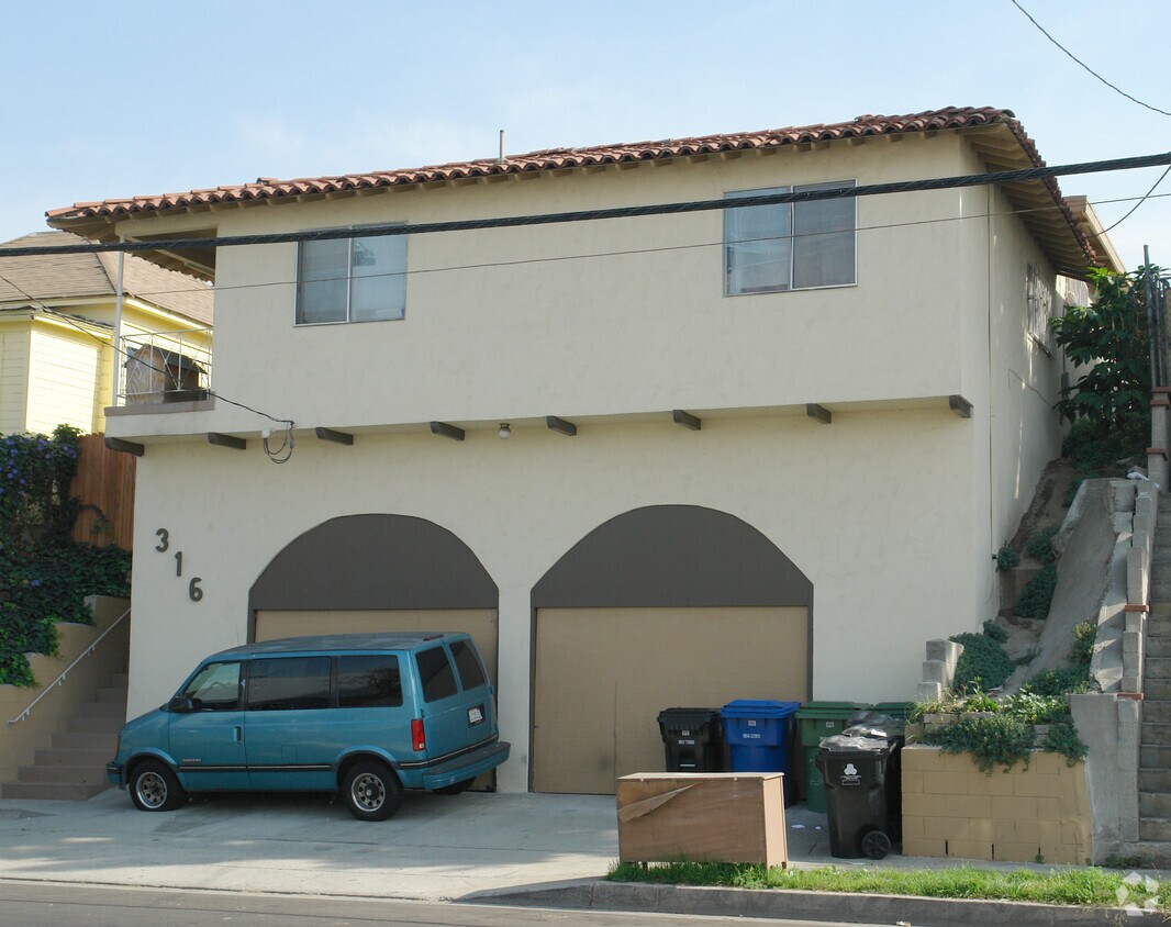 Foto principal - 316 N Bonnie Brae St