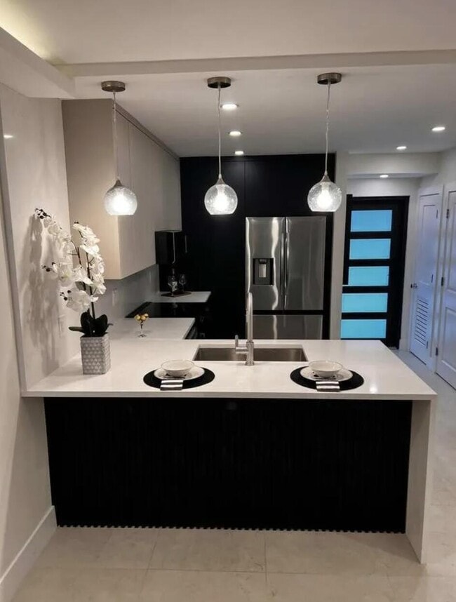 Building Photo - 2244 Spanish Trail