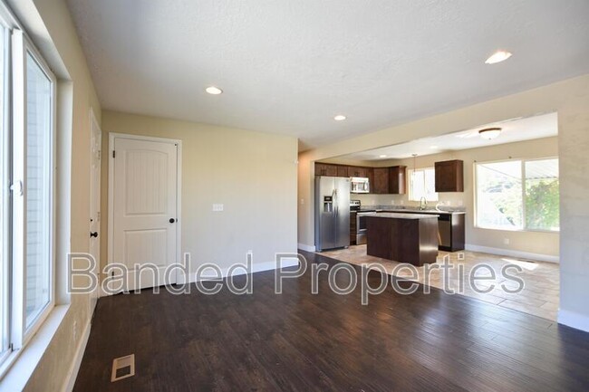 Foto del edificio - 5513 W Heath Cir