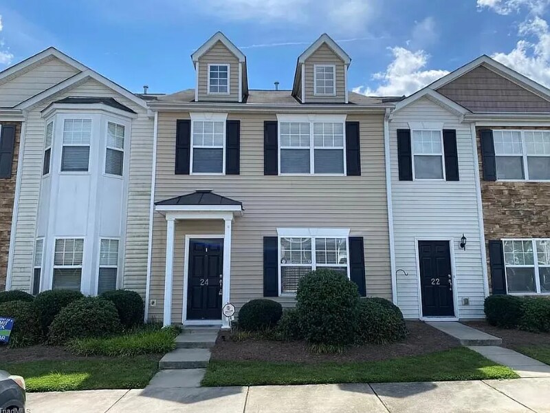 Foto principal - 24 Arbor Hl Pl