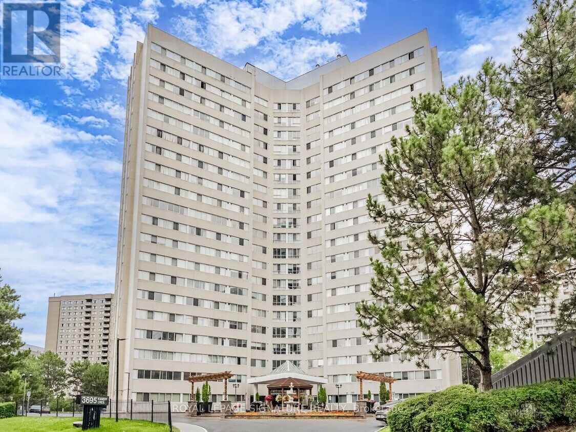Photo principale - 3695-3695 Kaneff Crescent