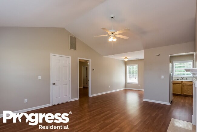 Building Photo - 106 Millpond Pkwy