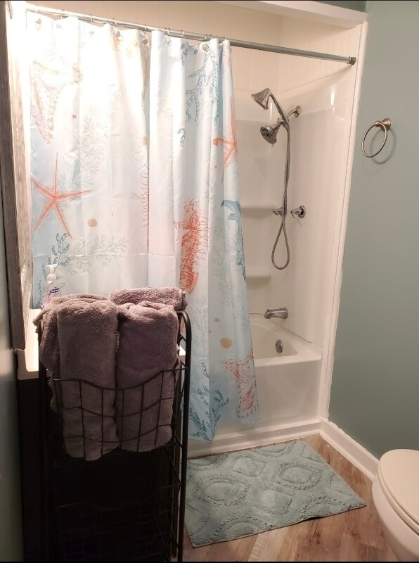 Foto del edificio - 118 Tasha St