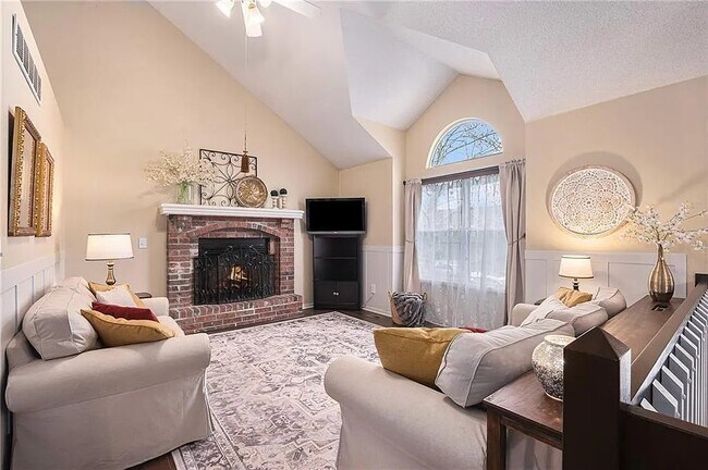 Foto del edificio - 18443 W 160th Terrace