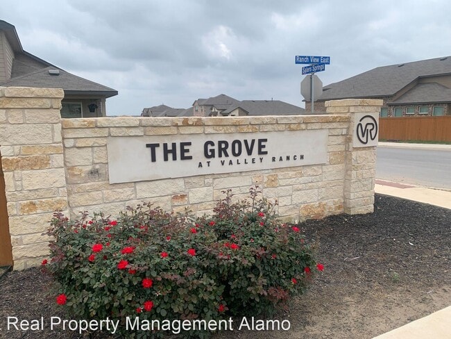 Foto del edificio - 3 br, 2 bath House - 9643 Salers Springs