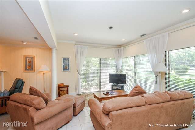 Foto del edificio - 2 Woodbine Pl