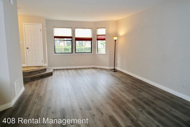 Building Photo - 2 br, 2.5 bath House - 983 La Mesa Terrace #C