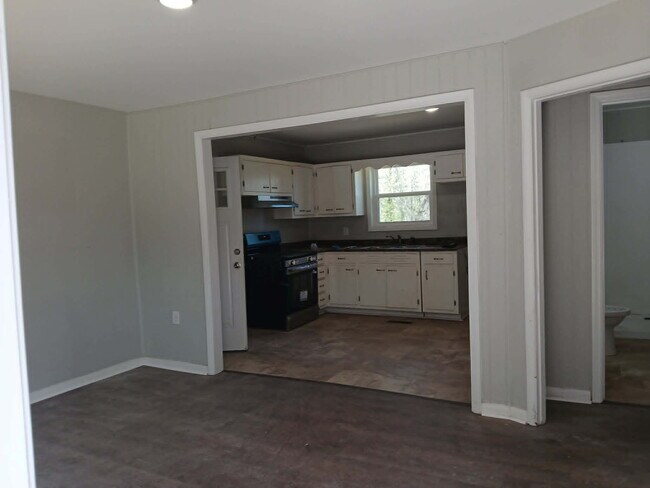 Building Photo - 2328 Co Rd 616