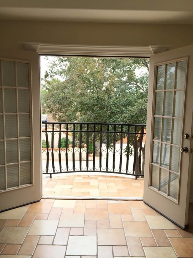 Master bedroom balcony - 3510 N Milmo Ave