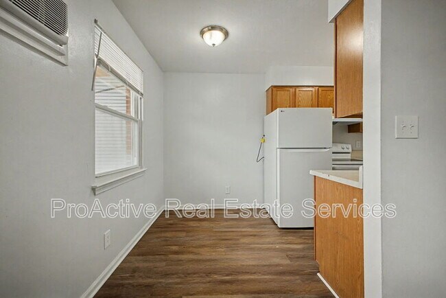 Foto del edificio - 3805 Pleasant Ave