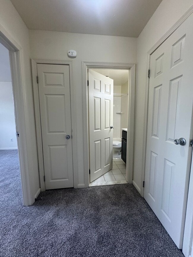 Interior Photo - Broadmore Apartments