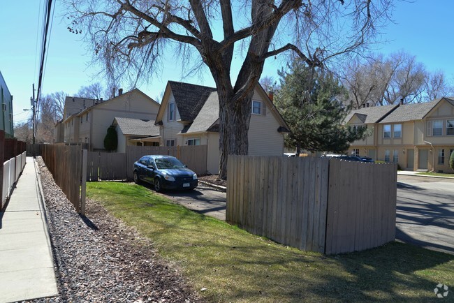 Building Photo - 11250 W 38th Ave