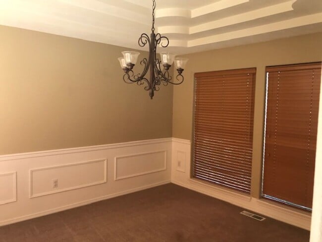 Building Photo - Two Story Home By Old Sundance Golf Course