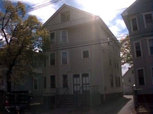 Building Photo - 68 Corinth St